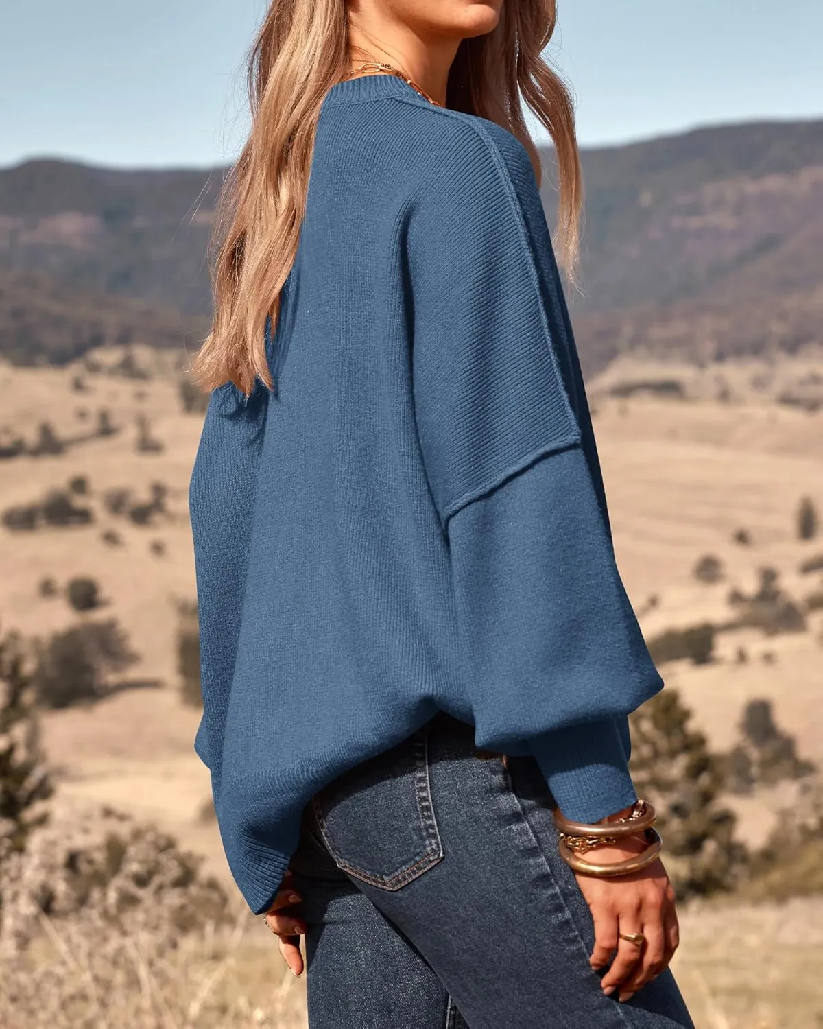 PRETTYGARDEN Women's Oversized Sweater 2025 Casual Fall Outfits Crewneck Long Sleeve Side Slit Chunky Knit Pullover Tops