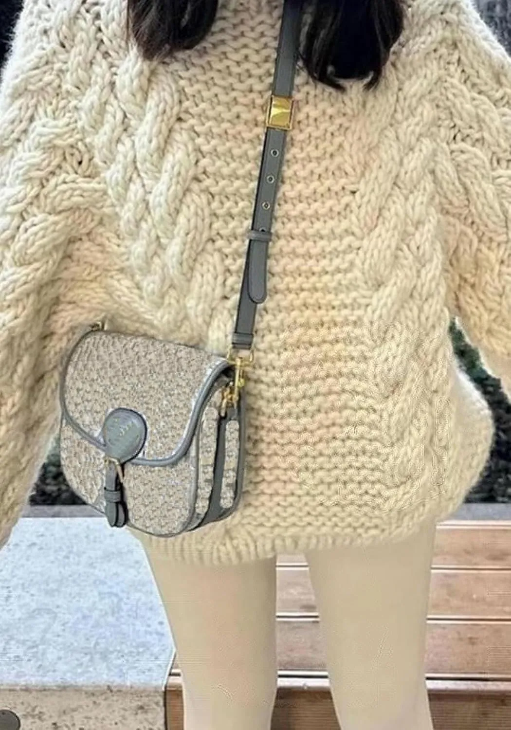 Tbahhir Women's Oversized Cable Knit Sweaters Crewneck Pullover Loose Long Sleeves Ribbed Chunky Slouchy Tunic Tops
