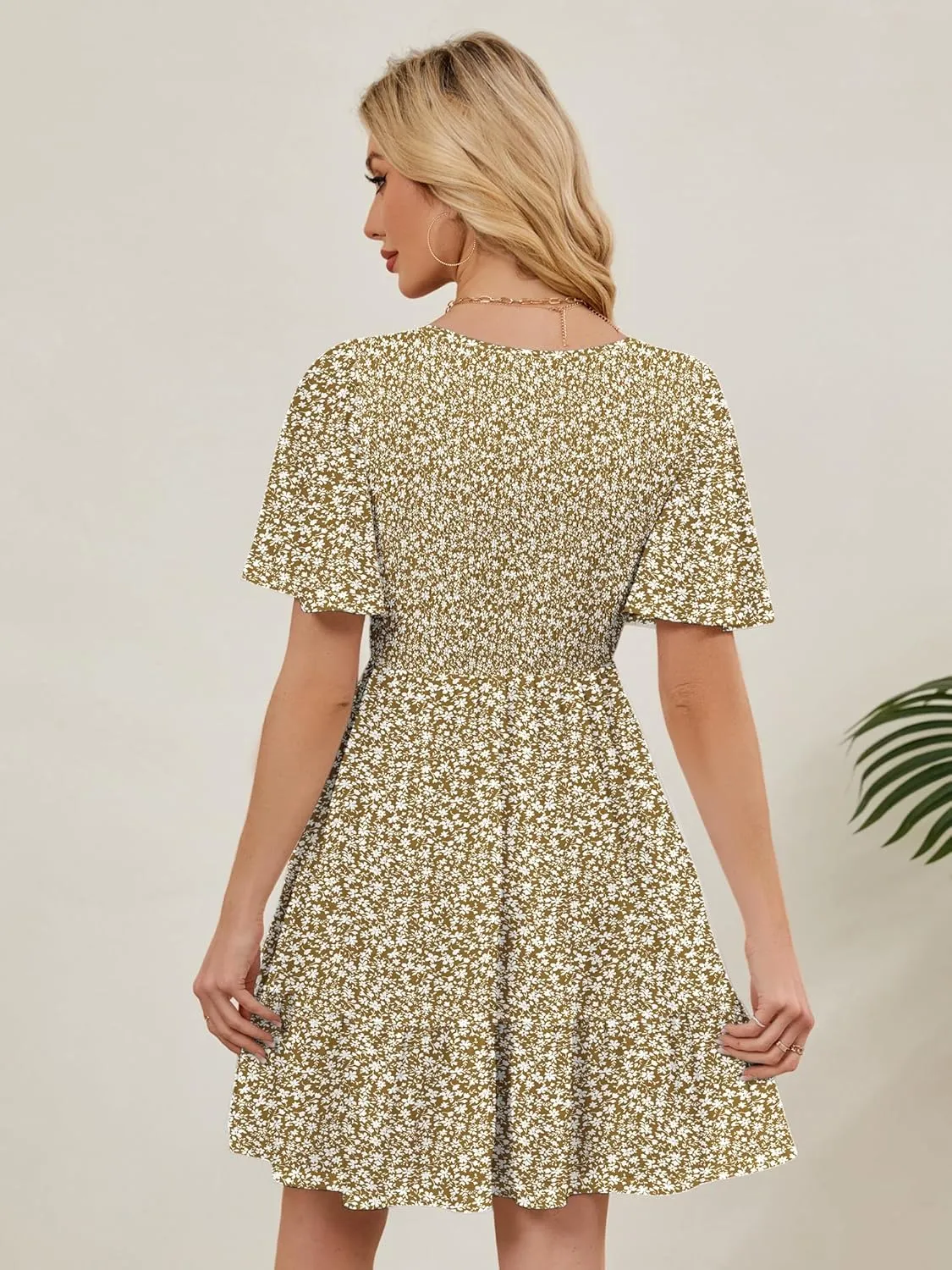 Womens Cute Floral Smocked V Neck Flutter Sleeve Sundress with Pockets Casual Spring Summer Dresses for Women 2025